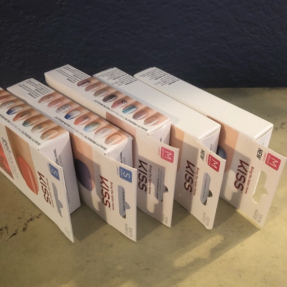 Kiss Press On Nails - Picture 2 of 5